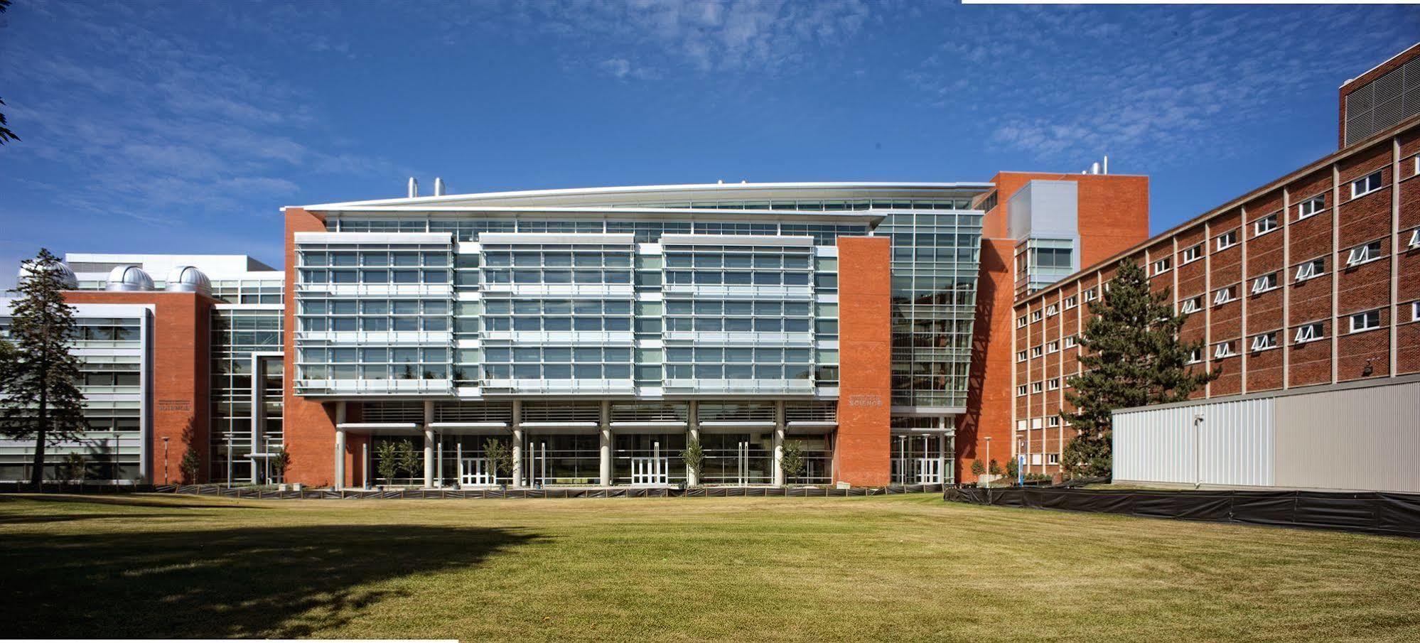 University Of Alberta - Hotel Edmonton Extérieur photo